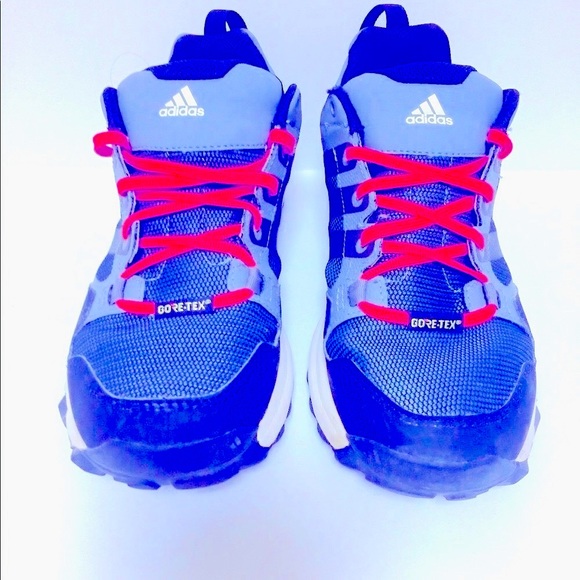 Adidas - Picture 2 of 5